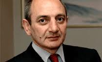 Бако Саакян подписал бюджет на 2011 год
