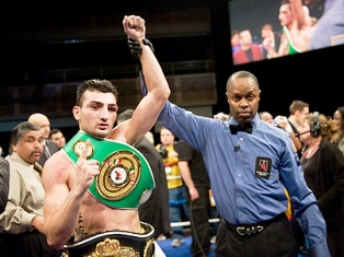 Vanes Martirosyan is back to ring on February 5