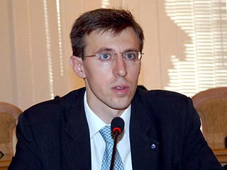 Мэр Кишинева оштрафован за вождение снегоуборочной машины