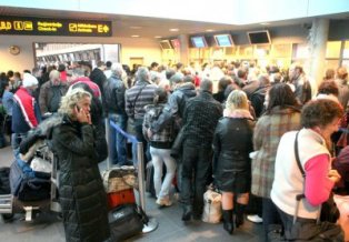 В теракте в Москве погибла известный драматург, ранен актер