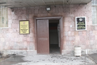 Подделка денег, мошенничество, воровство: тройку задержали по горячим следам