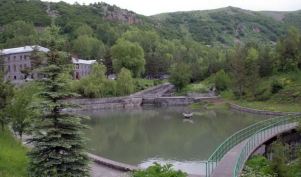 Парк Джермука срубают, чтобы построить казино