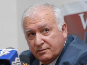 Размик Зограбян признался, что между партией президента и «Процветающей Арменией