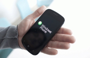 Nokia и Microsoft выпустят смартфоны на базе Windows Phone
