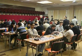 Petrosyan-Zvyagintsev game ends in draw in Aeroflot Open-2011