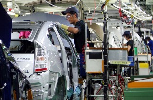 Toyota, Suzuki Motor, Nissan, Honda приостановили производство
