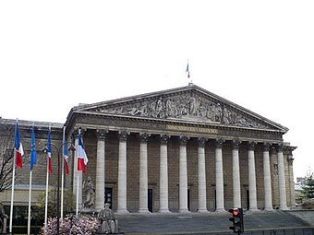 Aravot: Nothing hinders France to stand for principle of nation’s right to self-