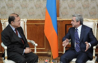 Armenian President attaches importance to encouragement of competition in econom