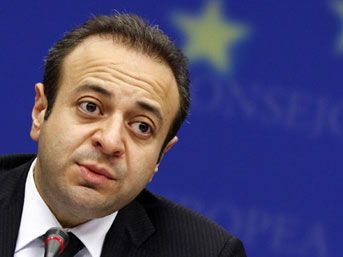 Turkish minister says they will not leave Libya to “European Gaddafis”
