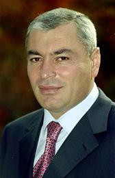 «Чоррорд инкнишханутюн»: Ашот Джермукский стал жгучим брюнетом