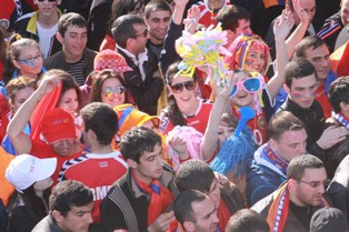 First half of Armenia-Russia EURO-2012 qualifying match ends in draw (photos)