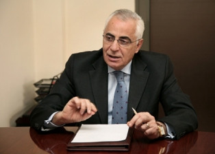 Քաղաքապետարանում քննարկվել է «Օգնիր դպրոցիդ» կայքի իրազեկման եւ տարածման խնդիրը