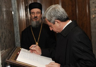 Президент Армении встретился с Патриархом Сербии и представителями армянской общ