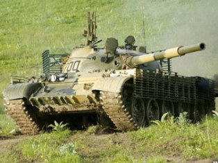 На российской военной базе в Армении прошли учения танковых рот