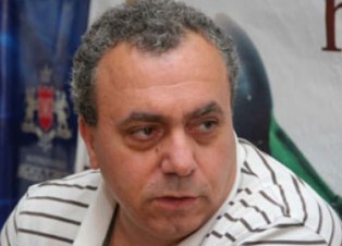 Бывший премьер Армении: «Патологические идиоты» из ЦБ подвергают экономику геноц