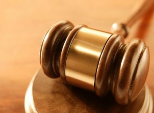 Армяне в Петербурге угрожали судье расправой прямо на заседании