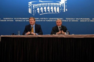 EU commissioner hopes Armenian-Turkish process will continue