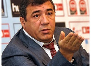 Armenian businessman offered journalist to become pregnant from his son