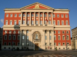 Аноним сообщил о бомбе заложенной в мэрии Москвы
