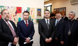 Тигран Саркисян посетил выставку, посвященную 1050-летию основания Ани