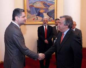 Lack of accommodation and unemployment major problems of Armenian refugees – PM