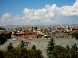 Ամեն ինչ կենտրոնացած է Երեւանում եւ Գյումրին գործարարի համար համարվում է ռիսկայի