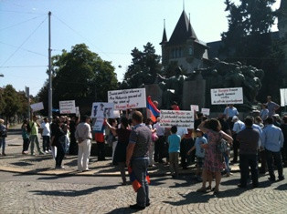 Switzerland holds protest action against extradition of Azeri murderer - PHOTO