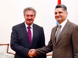 Armenian-Luxembourgian ties discussed with PM Sargsyan