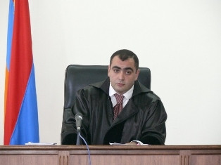 «Հարսնաքարի» գործով դատ. Դատավորը մերժեց դատախազին բացարկ հայտնելու միջնորդությո