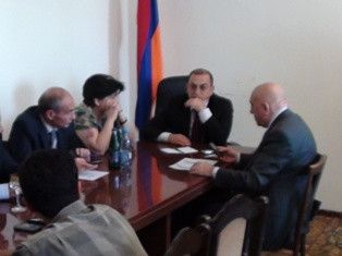 Գյումրիում կայացավ բնակարանների հերթական վիճակահանությունը