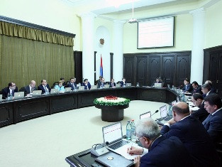Աղքատ ընտանիքների երեխաները անվճար կրթություն կստանան. Արմեն Աշոտյան