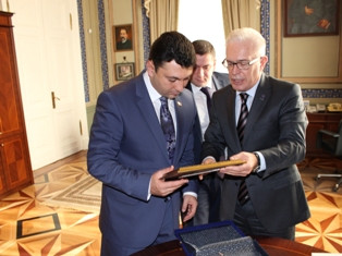 Հայաստանի ԱԺ փոխնախագահ Էդուարդ Շարմազանովը հանդիպել է ԱՊՀ ՄԽՎ խորհրդի գլխավոր ք