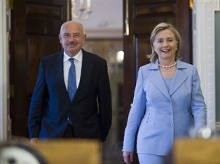 Clinton expresses “strong disappointment” with Hungary over Safarov extradition