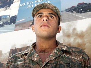 Հայկական բանակի ռեկորդակիր զինվորը (ֆոտո)