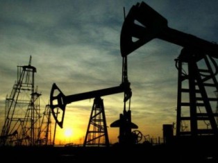 Iran may halt oil supplies in case of new sanctions