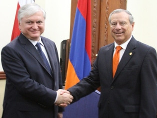 Avenues for developing cooperation between Armenia and Costa Rica are outlined