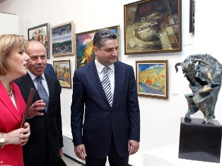 Հայաստանի նկարիչների միության 80-ամյակին նվիրված ցուցահանդես է բացվել Երեւանում