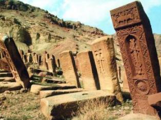 Armenian Americans urge US Ambassador to visit Armenian cemetery in Julfa