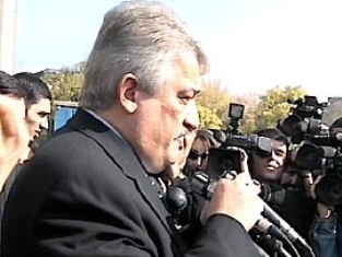 «Ժողովուրդ». Արկադի Վարդանյանը վերադարձել է Հայաստան