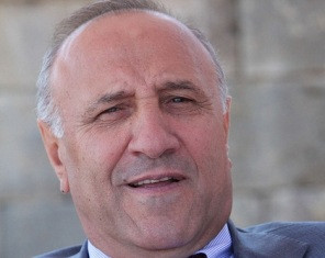 Սպարտակ Ղուկասյանը Ալ Կապոնե՞ն է, եկավ ու սաղ փոխվե՞ց. Շիրակի մարզպետ