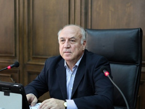 Այլեւս կտրուկ անկումներ չենք ունենա. Արտաշես Գեղամյանը բյուջեն դրական է գնահատու
