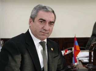 Կադիլակ Սերոժը չի նեղվում իր մականունից, ազատ ժամանակ էլ ճամփորդում է