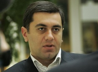 Վրաստանի պաշտպանության նախկին նախարար Իրաքլի Օքրուաշվիլին վերադարձել է հայրենիք