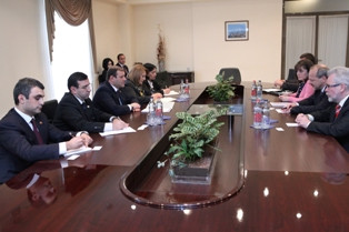 Զրահատեխնիկայի չեխական արտադրողն իր արտադրանքն է առաջարկում Հայաստանի պաշտպանութ