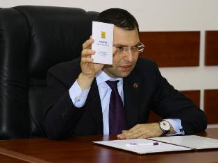 «Սոցիալական գրքույկներ»՝ Կենտրոնի անապահովներին