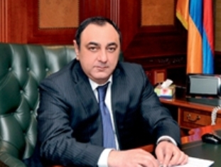 «Ժողովուրդ». Հանրապետական պատգամավորի ձեռքից վերցնում են քաղցրավենիքի մենաշնորհը