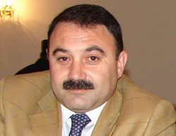 «Ժամանակ». Աշոտ Զաքարյանն արտագաղթո՞ւմ է
