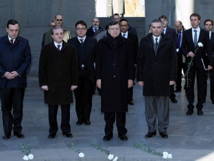 European Commission President visits Armenian Genocide Memorial (PHOTOS)