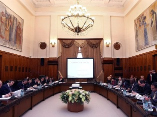 Armenia’s development strategy is examined