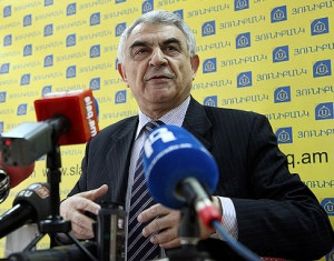 Armenian lawmakers call for French senators’ unbiased stance on Karabakh